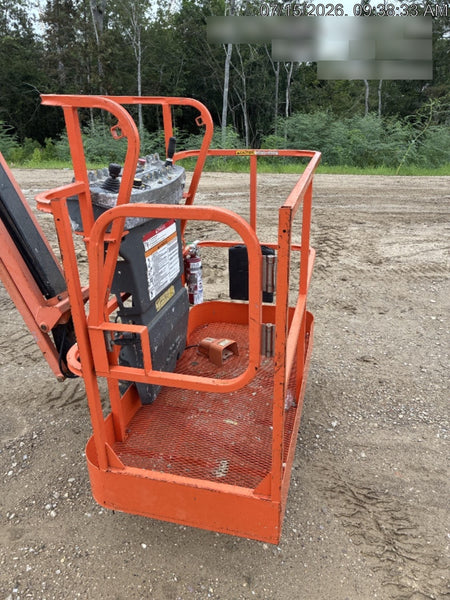 2019 JLG 450AJ