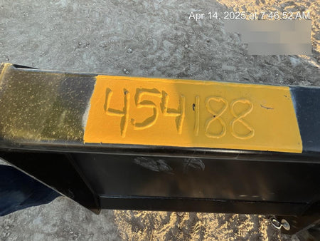 2024 JLG 1001100823