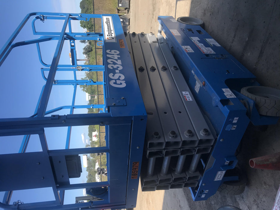 2020 Genie GS-3246 Standard, Folding full height swing gate