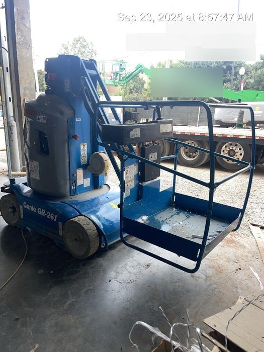 2020 GENIE GR-26J