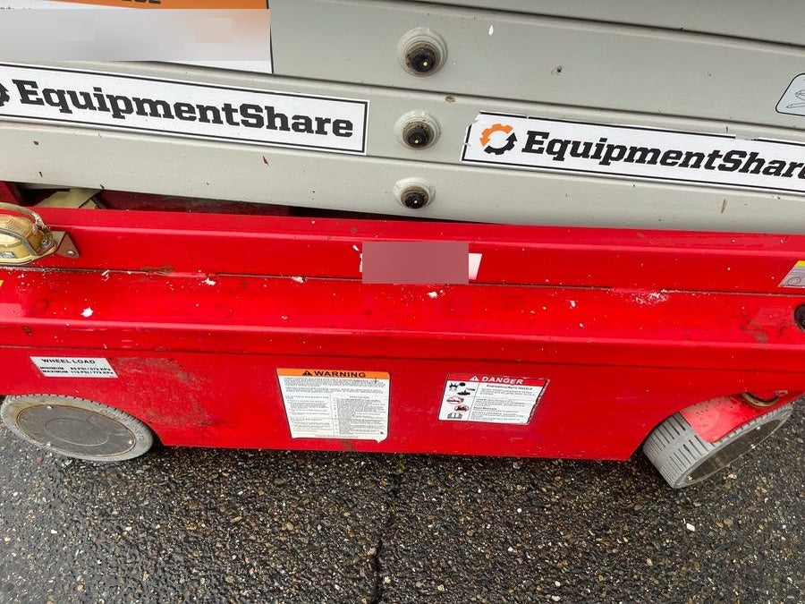 2020 MEC 1330SE Solid NM Tires, Steel Swing out Doors, LCS, Beacon, 900W Inverter