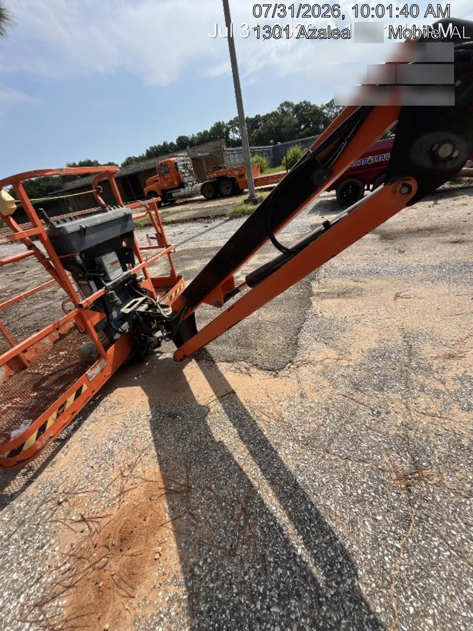 2023 JLG 460SJ