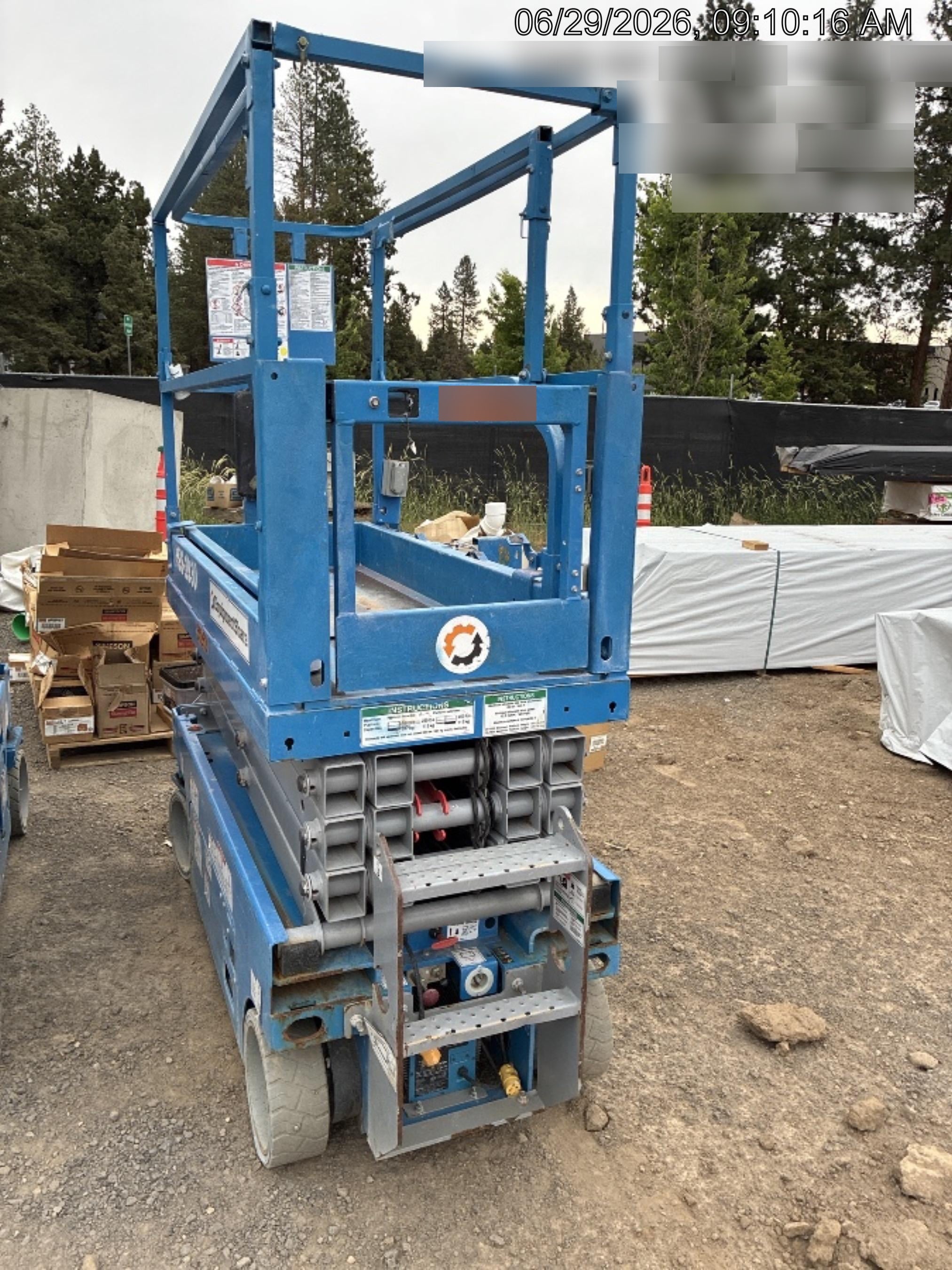 2020 Genie GS-1930 Solid Non Marking Tires, Beacon, Folding rails with half height swing gate, 800W Inverter