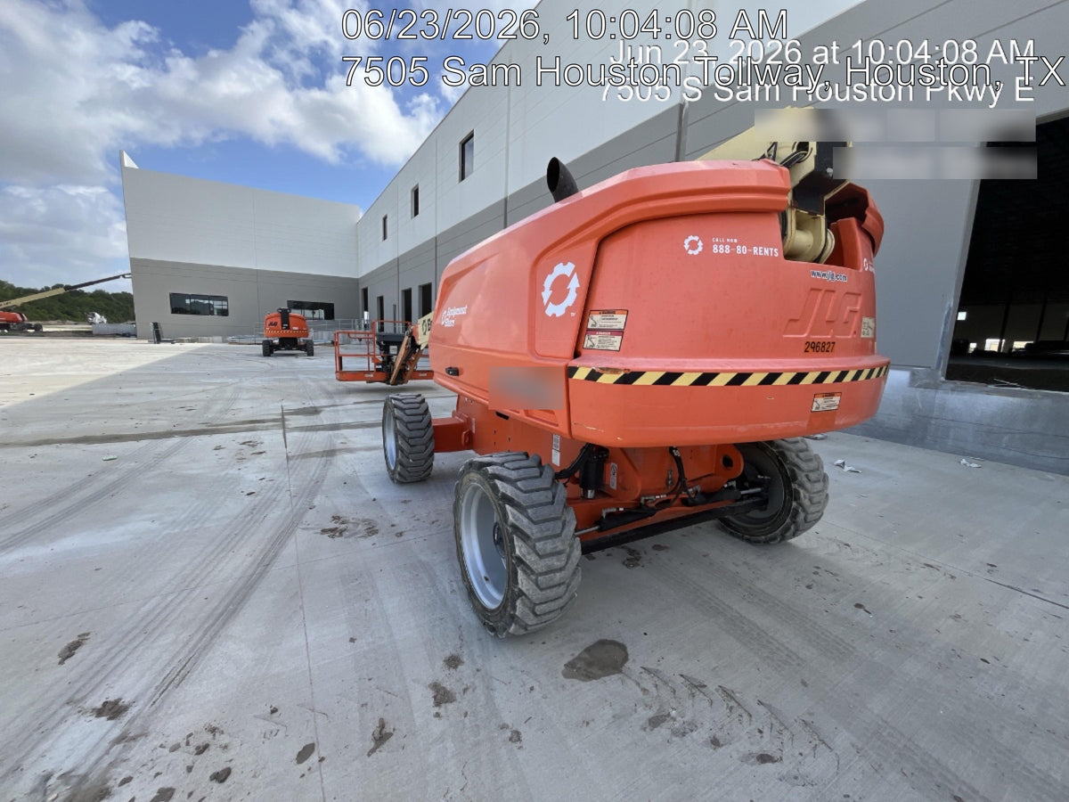 2023 JLG 660SJ
