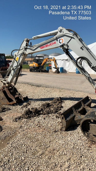 2020 TAKEUCHI TB250-2C