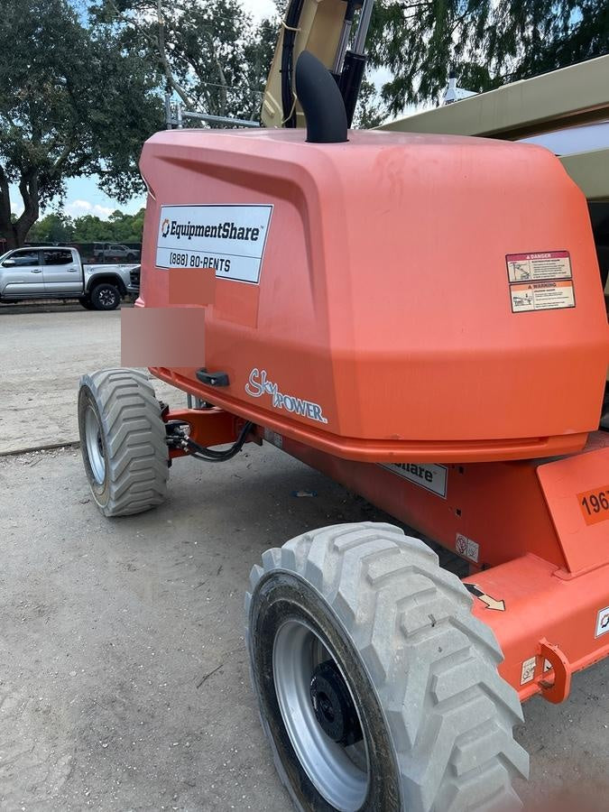 2021 JLG 450AJ