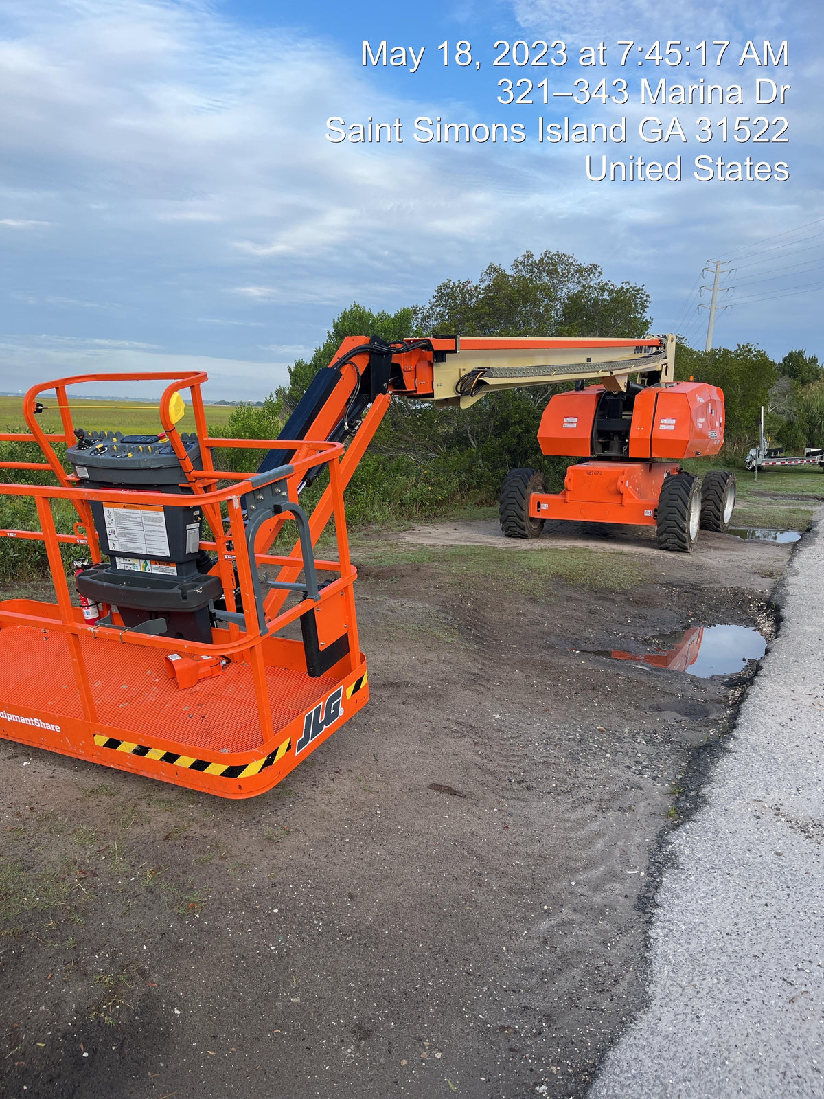 2023 JLG 860SJ