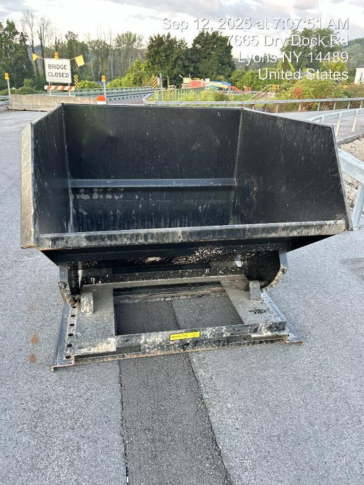 2025 ARROW MATERIAL HANDLING Dump Hopper