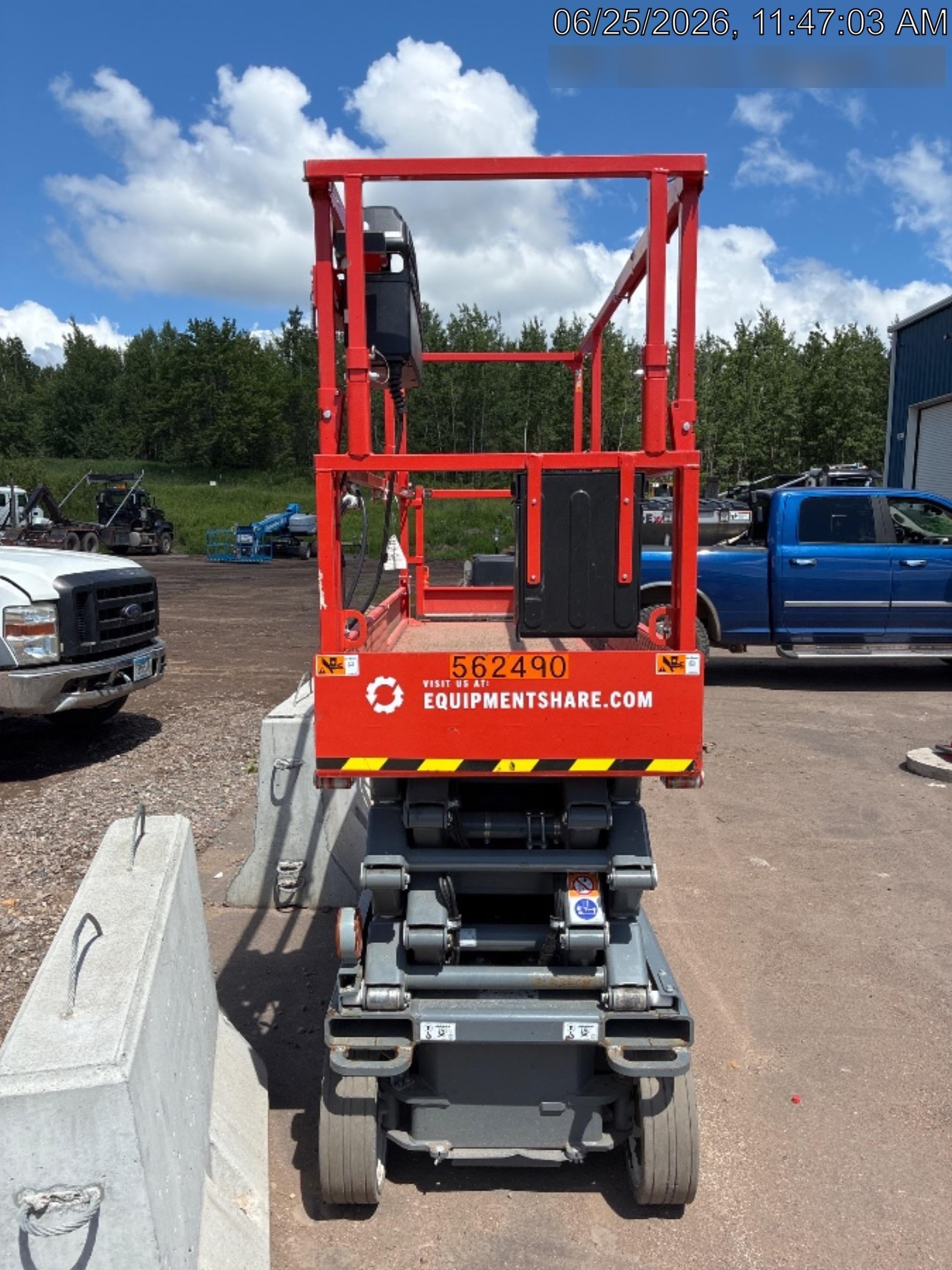 2025 SKYJACK SJ3226