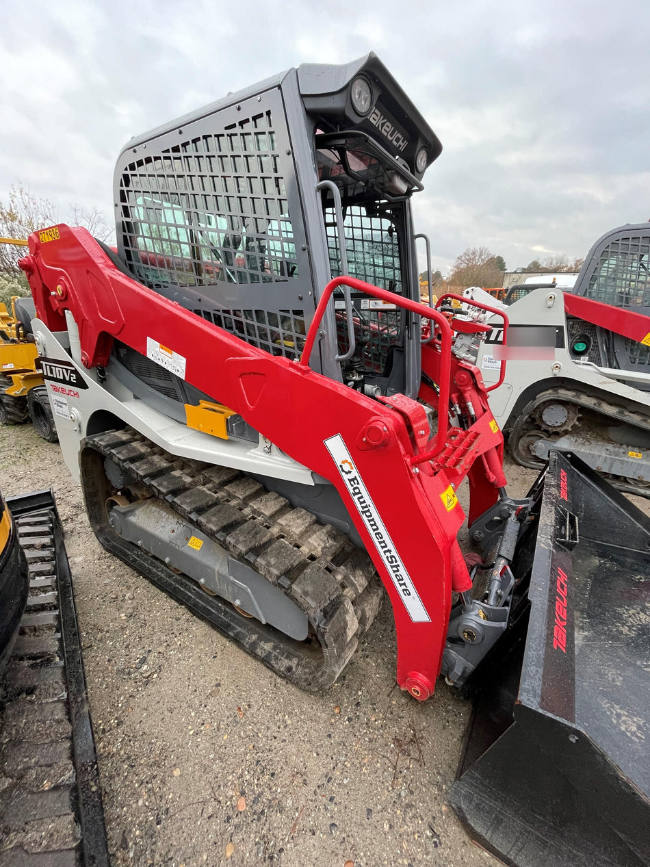 2022 TAKEUCHI TL10V2-CR