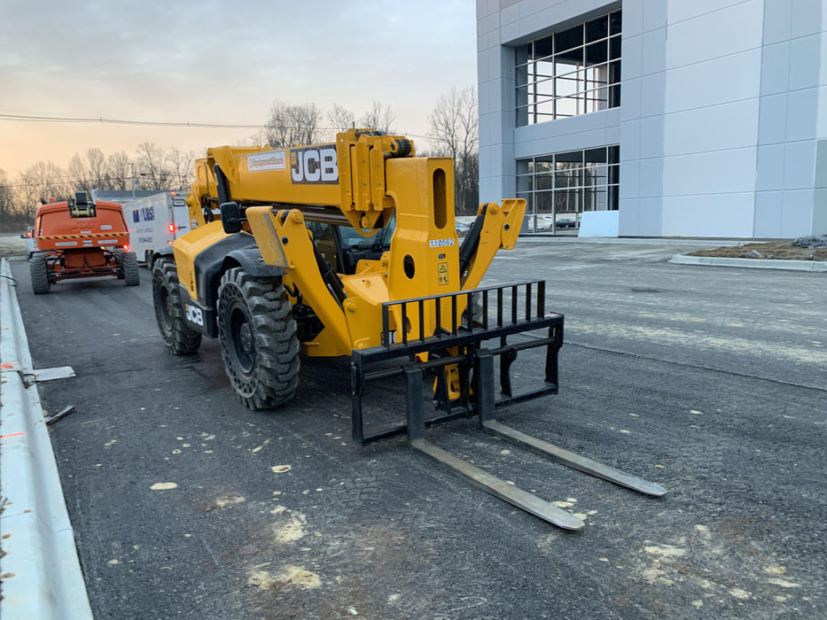 2020 JCB 510-56 Cab/Heat/Air, Solid Tires, Work Lights, Beacon, Aux Hydraulics, Back up Alarm, Lifting Eye, ES Decals