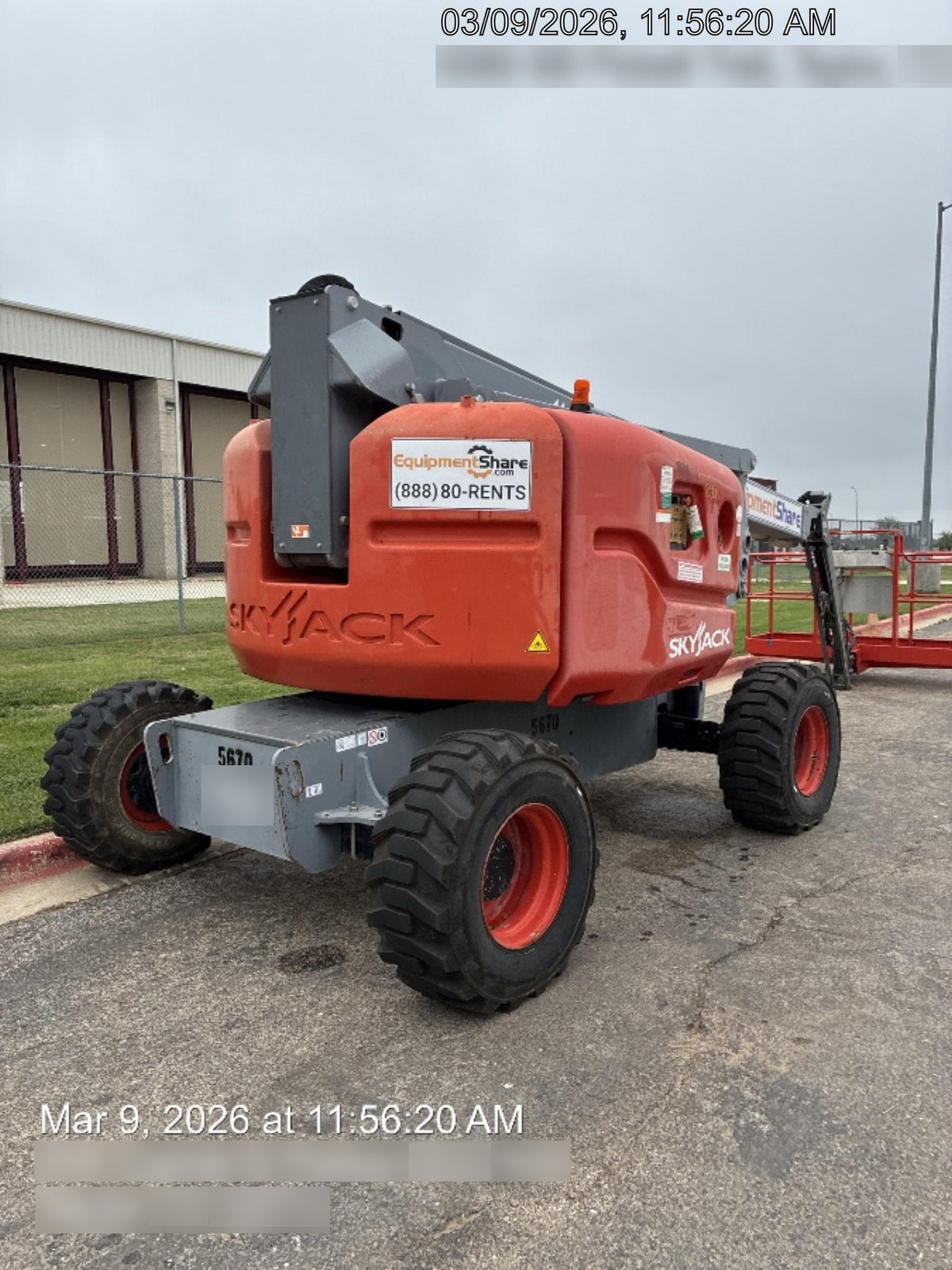 2017 SKYJACK SJ63 AJ