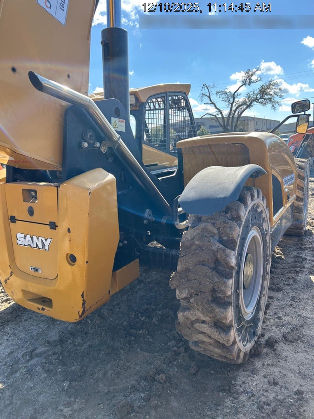 2022 SANY STH1256