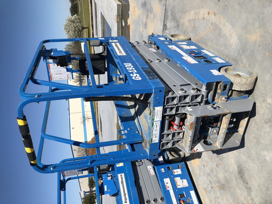 2019 Genie GS-1930 Fixed Rails with Chain Entry