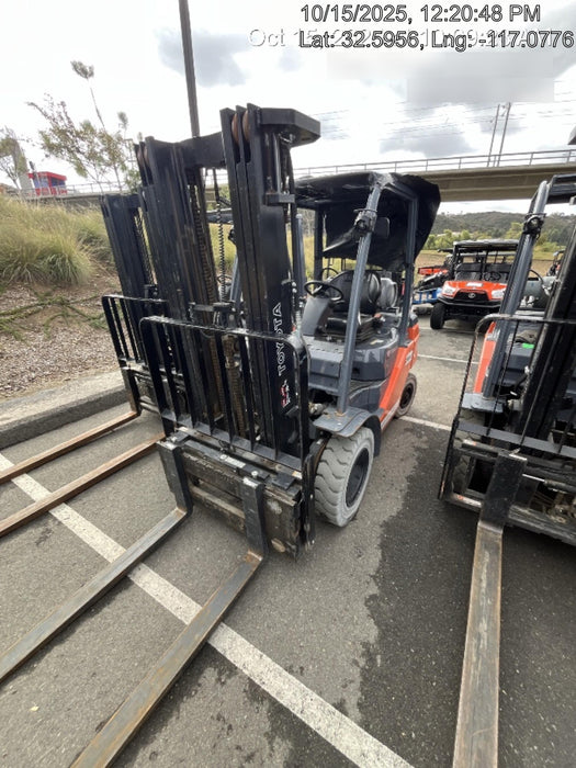 2022 TOYOTA 8FGU25 LP w/ Scale