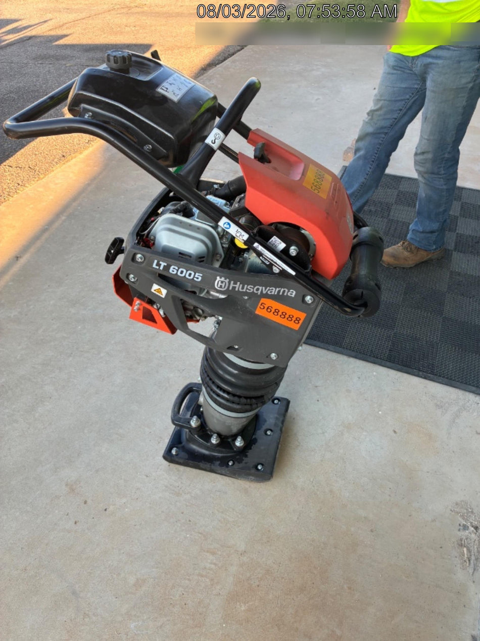 2025 HUSQVARNA LT6005