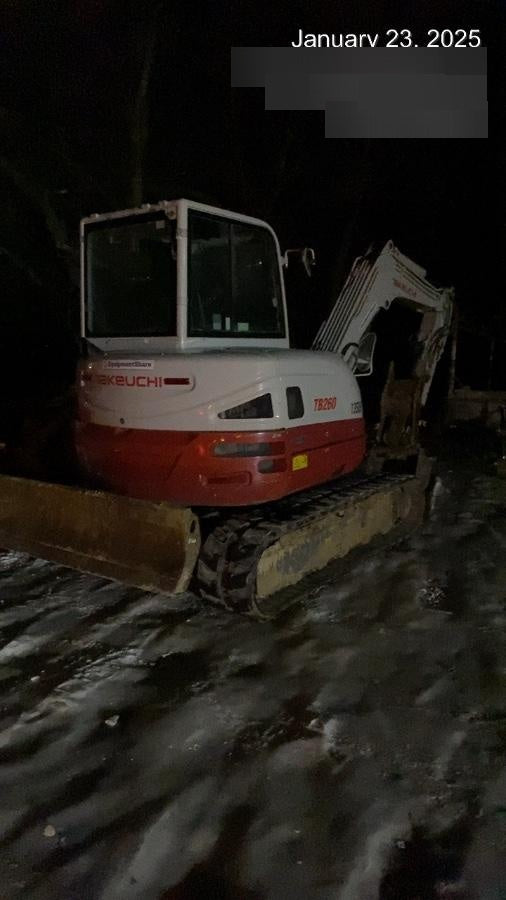 2021 TAKEUCHI TB260-CR