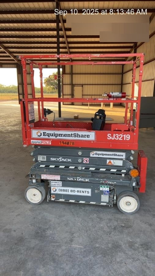 2022 SKYJACK SJ3219