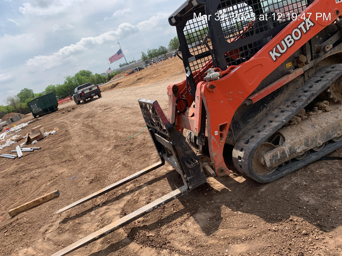 2020 PALADIN 48" Pallet Forks - Paladin