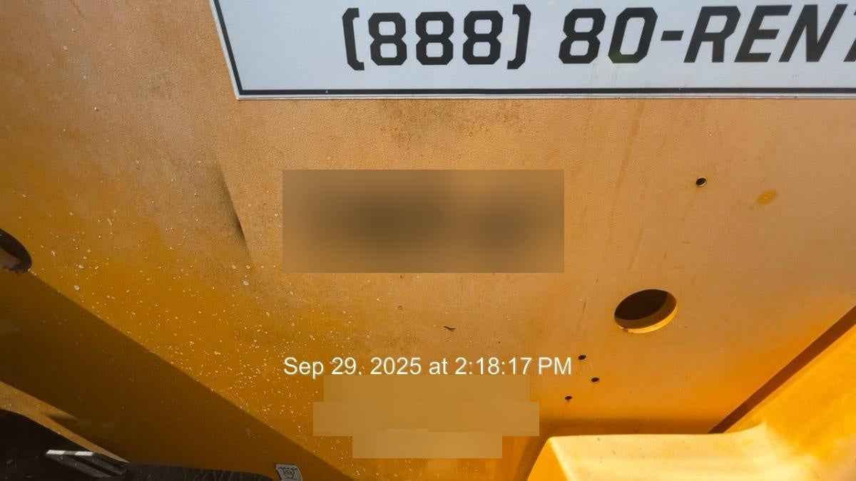 2019 JCB 512-56 74 HP w/CAB/HVAC, Beacon, Aux Hydraulics, Worklights, Solid Tires w/60" Carriage/Forks