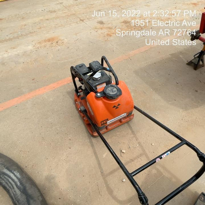 2022 Multiquip MVC88VTHW Plate Compactor, 20", w/Water Tank, Honda GX160