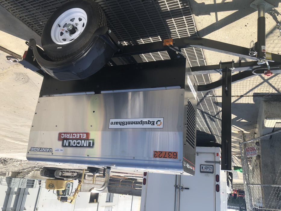 2019 Lincoln Electric Vantage 322 Welder Ready-Pak 3, Two wheel trailer, Fender and Light kit, Cable Rack