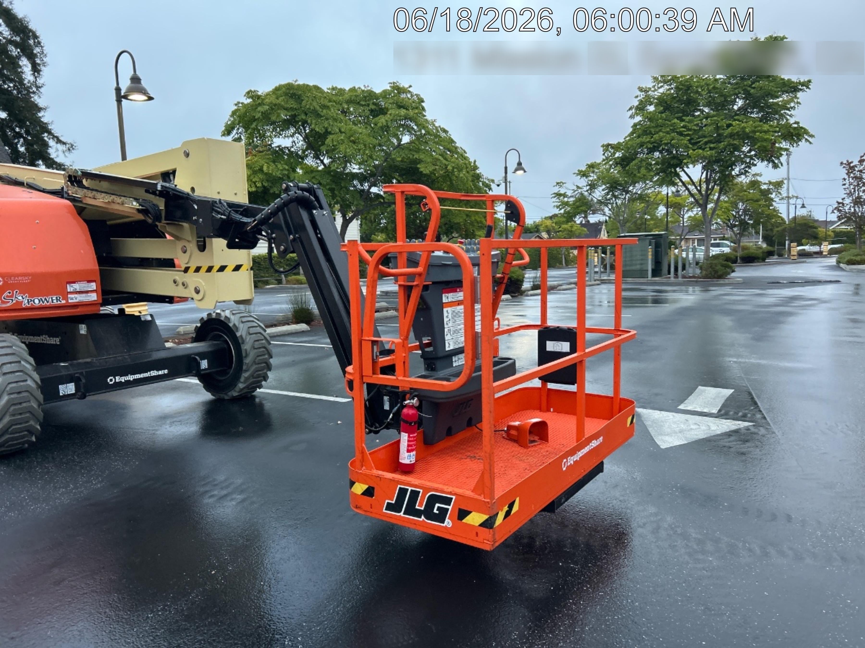 2025 JLG 450AJ