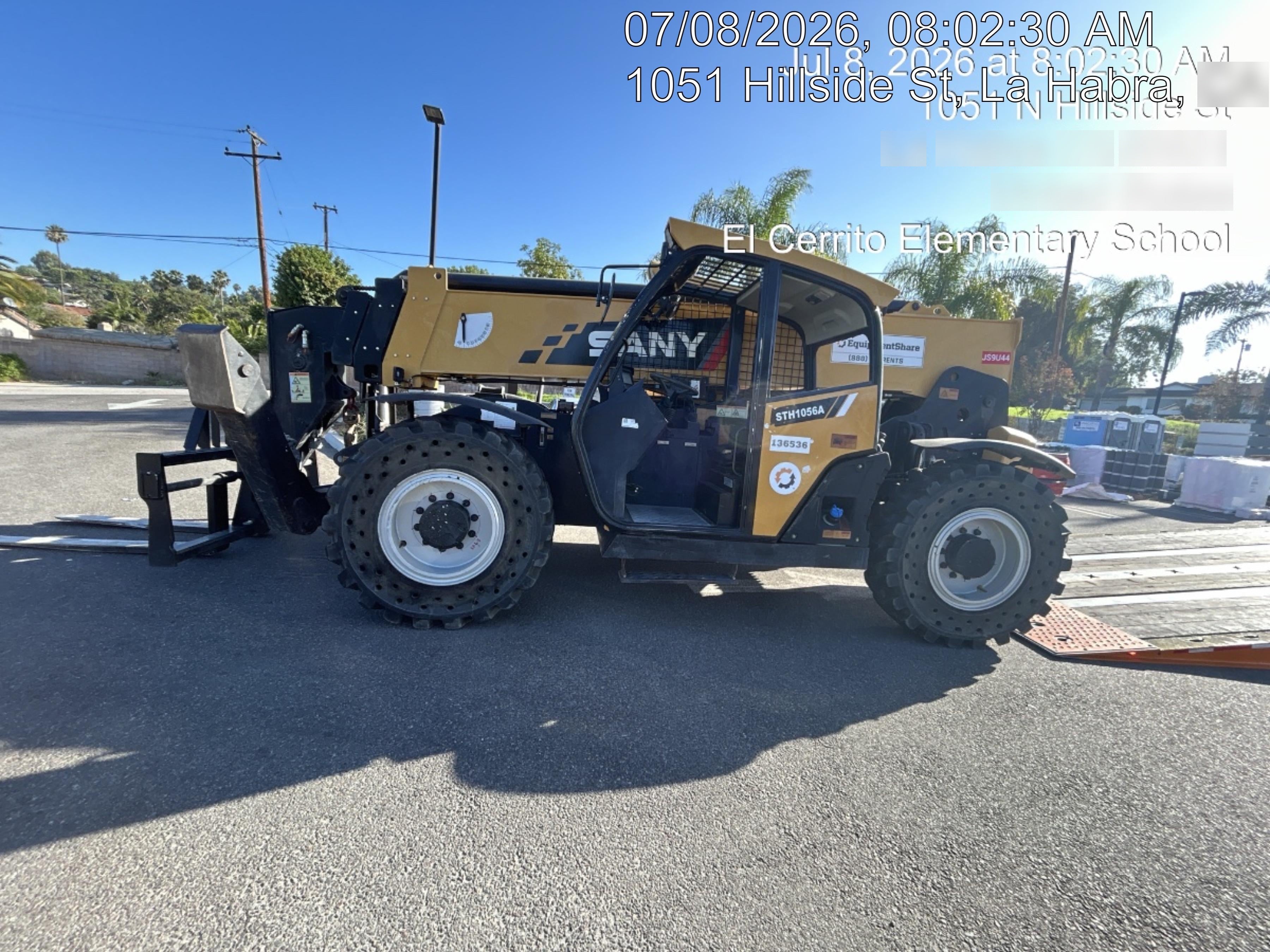 2021 SANY STH1056