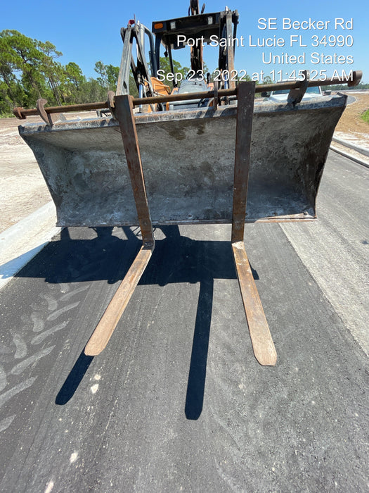 2014 WERK-BRAU 42" Forks - Backhoe