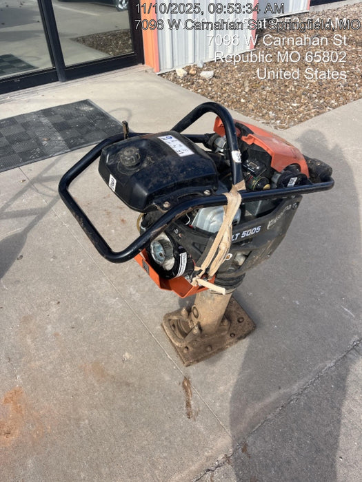 2025 HUSQVARNA LT5005