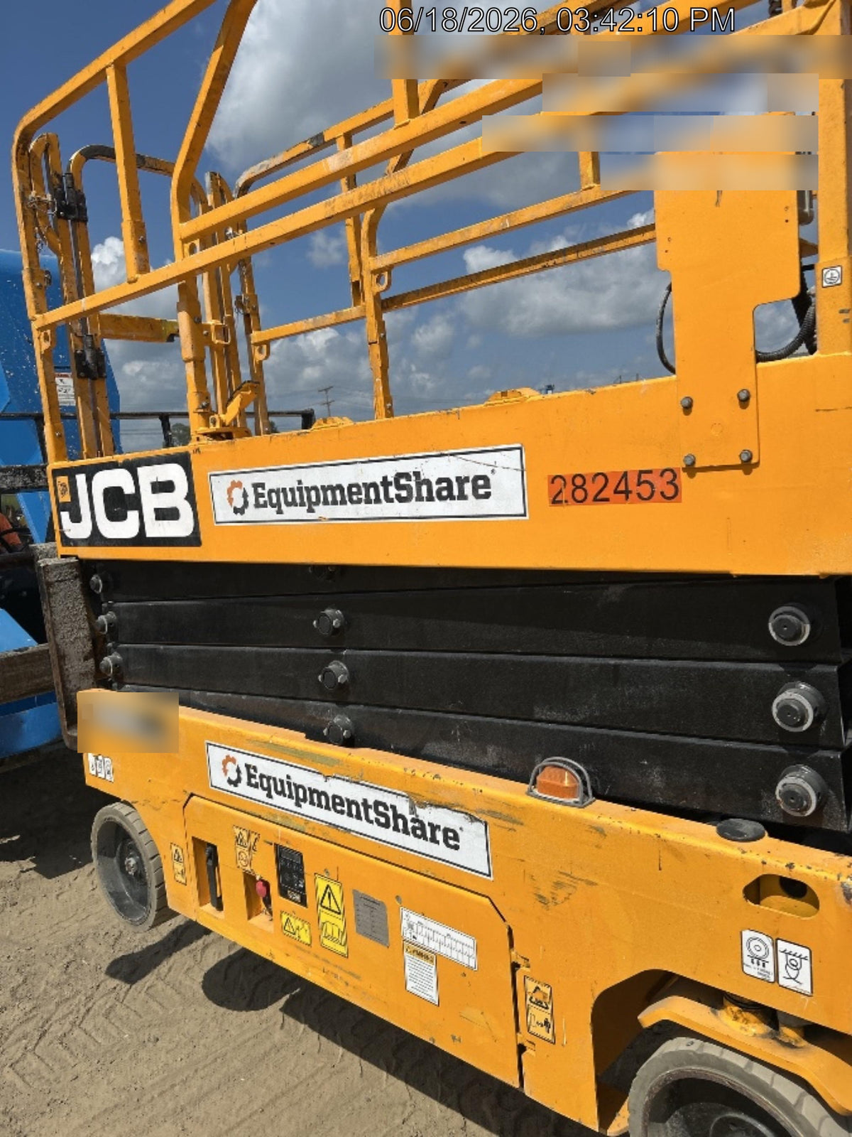 2023 JCB S2632E