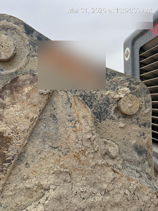 2020 DOOSAN 24" Bucket-Doosan