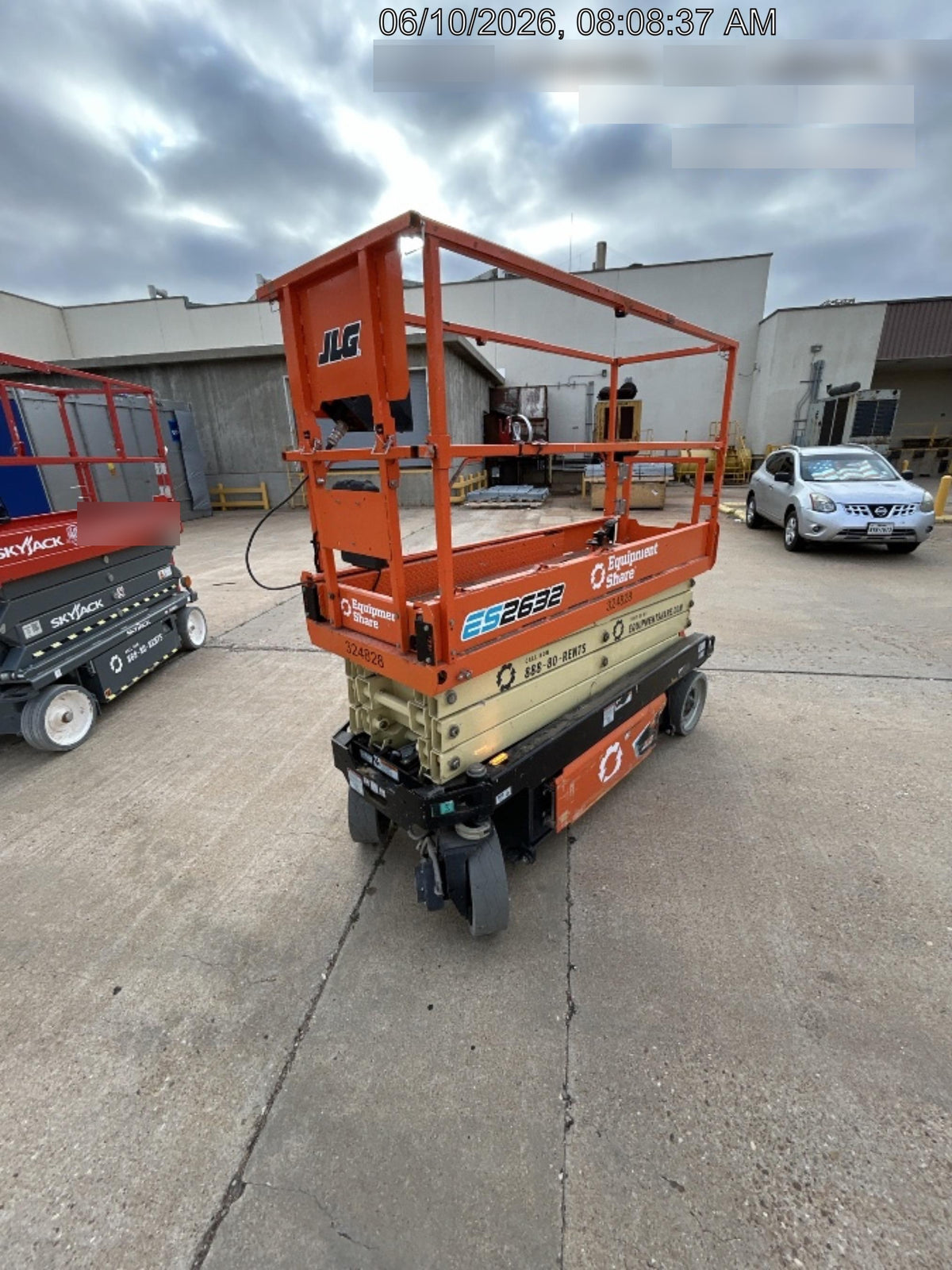 2023 JLG ES2632