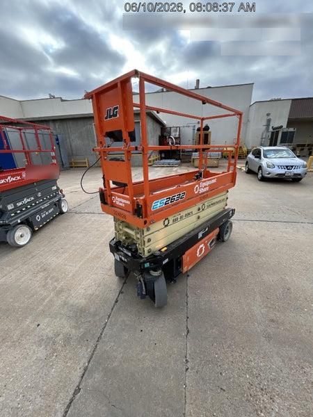 2023 JLG ES2632