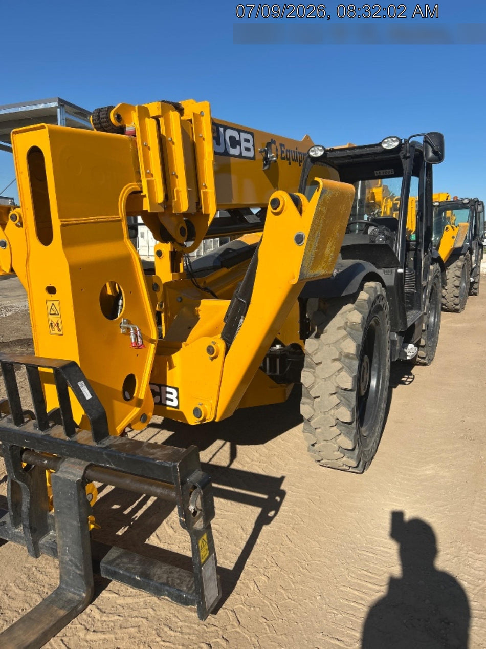 2025 JCB 510-56