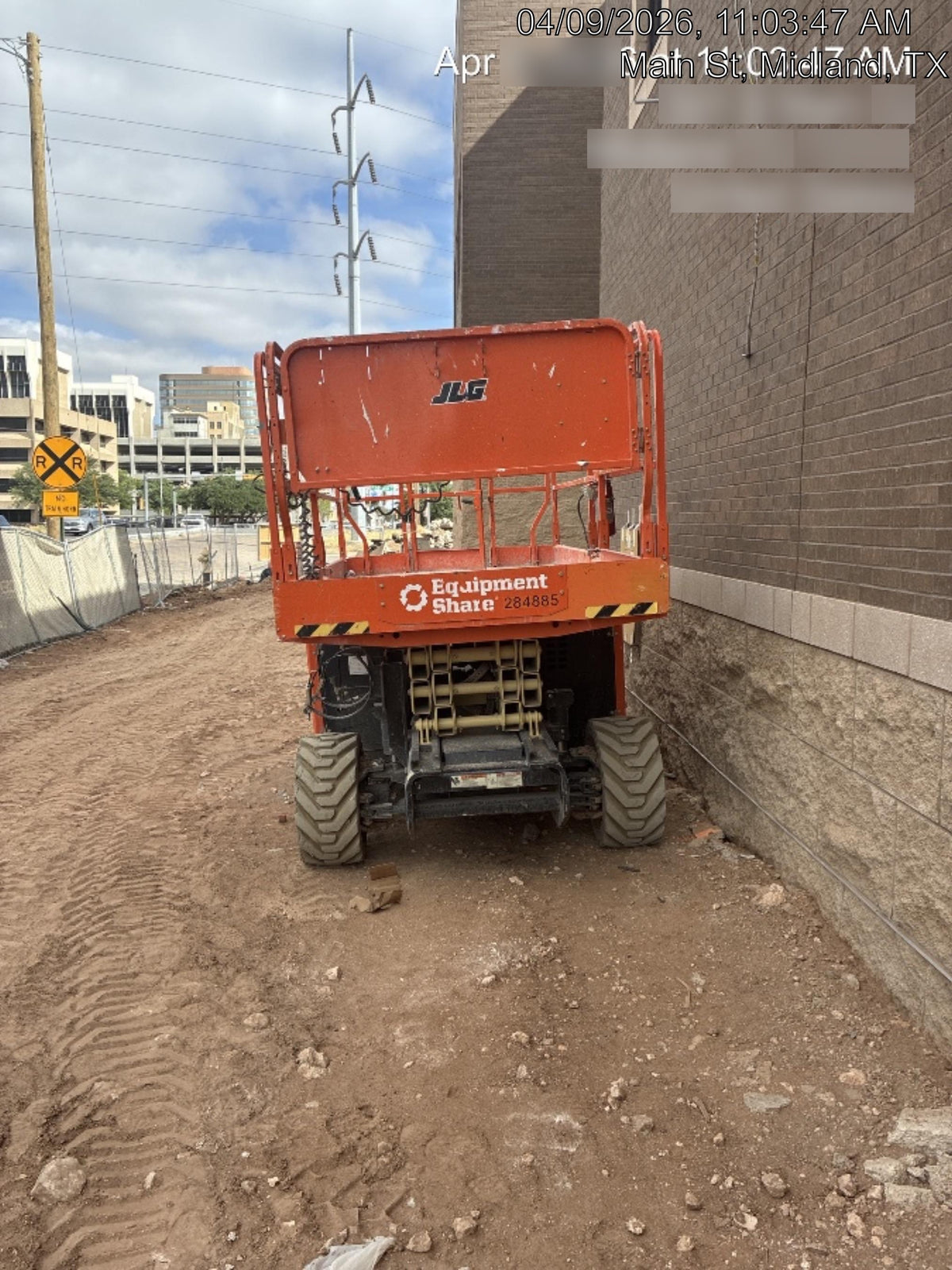 2022 JLG RT2669