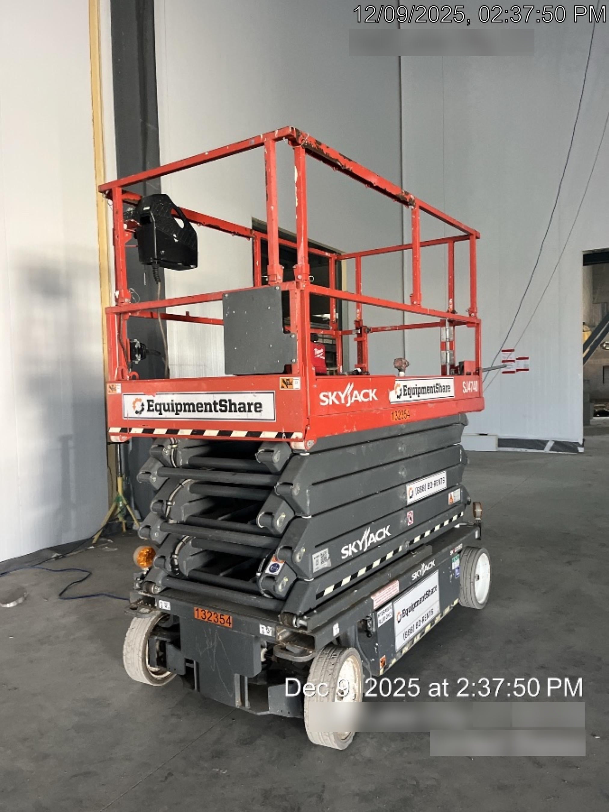 2021 SKYJACK SJ4740