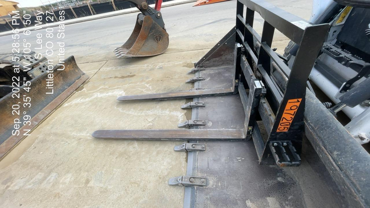 2021 ARROW MATERIAL HANDLING 60" Pallet Forks