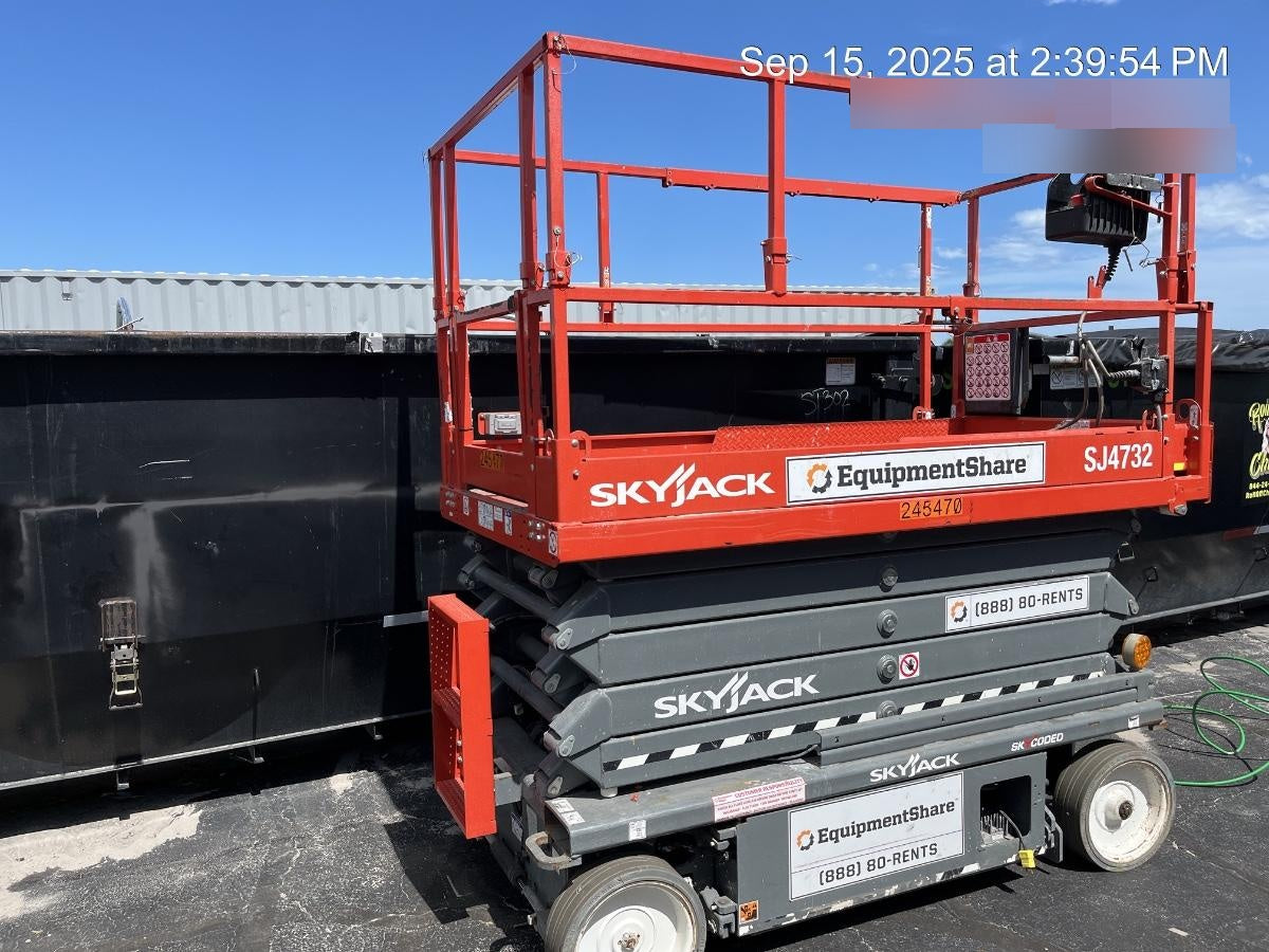 2022 SKYJACK SJ4732