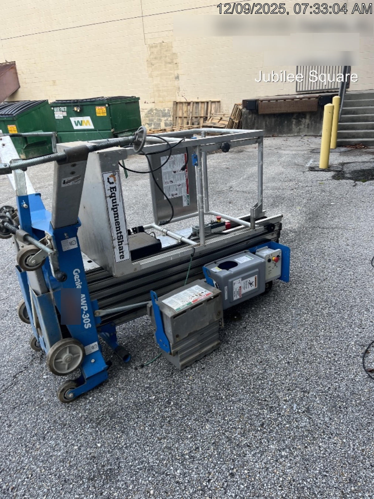 2019 GENIE AWP-30S
