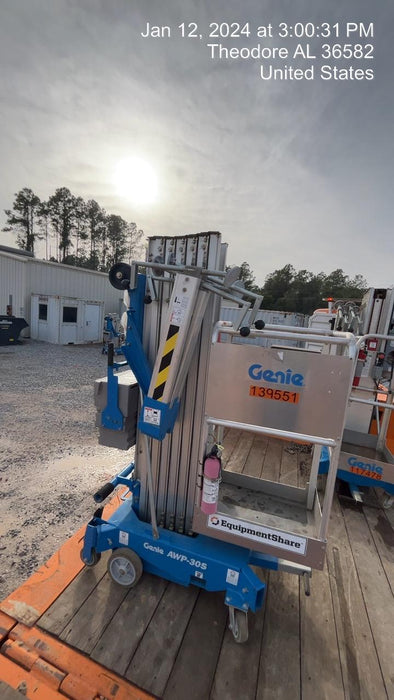 2021 GENIE AWP-30S DC