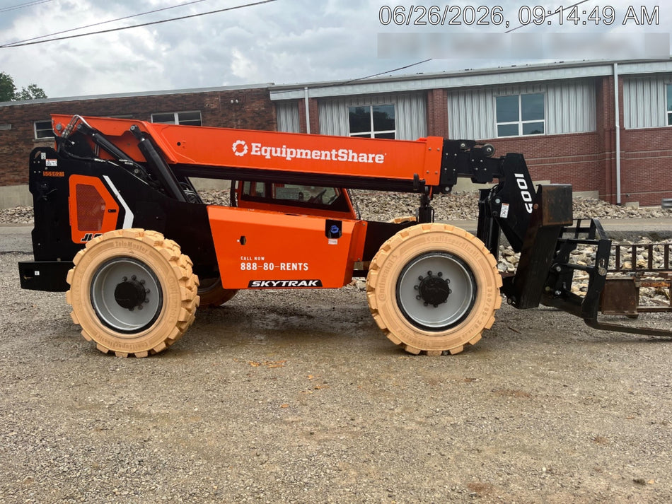 2025 SKYTRAK 10054