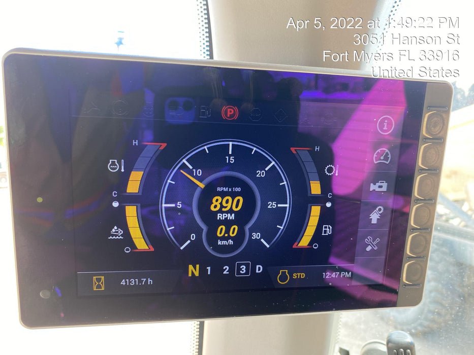 2018 Case 621G CLOSED CAB, 1 FUNCTION, JRB 416 STYLE HYD COUPLER