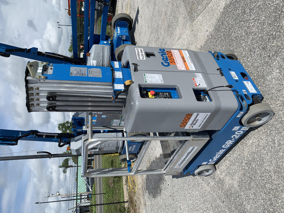 2019 GENIE GR-20