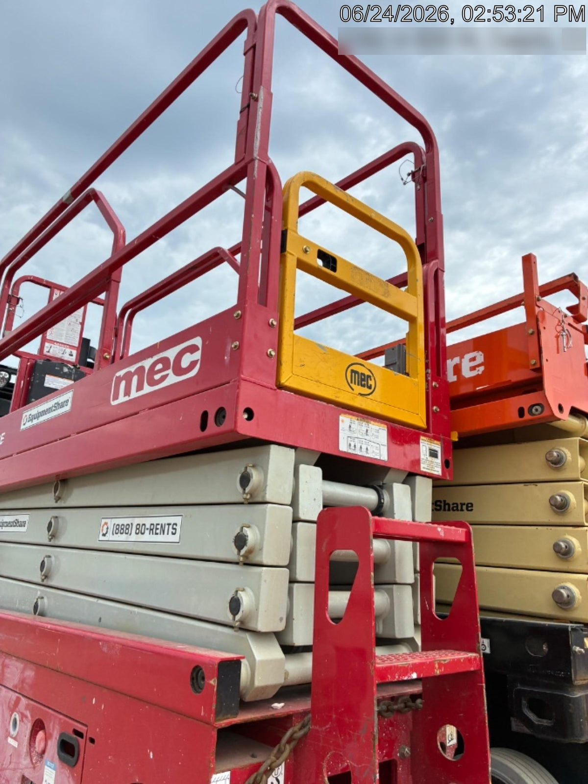 2021 MEC 2632SE