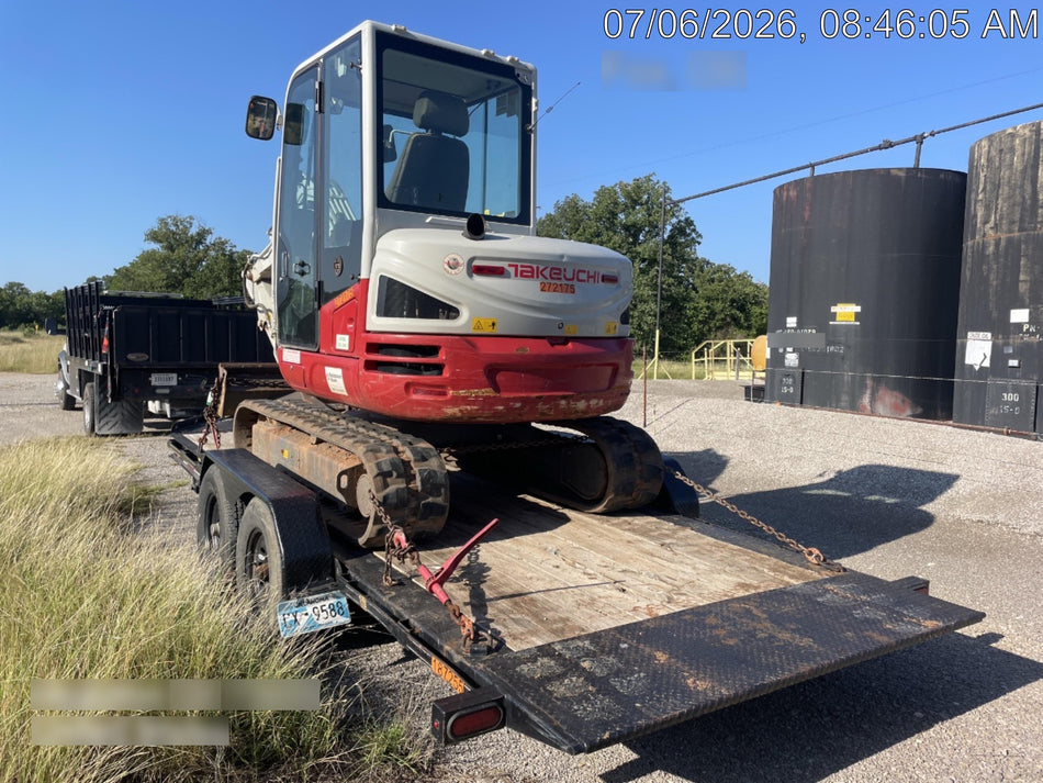 2022 TAKEUCHI TB250-2CR