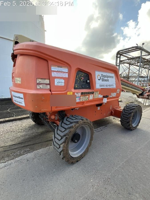 2019 JLG 660SJ