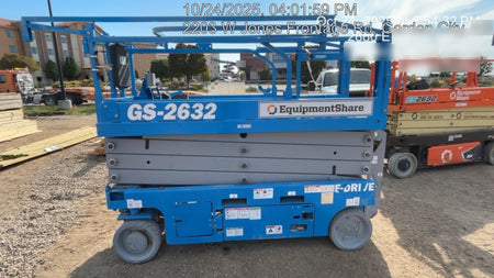 2023 GENIE GS-2632