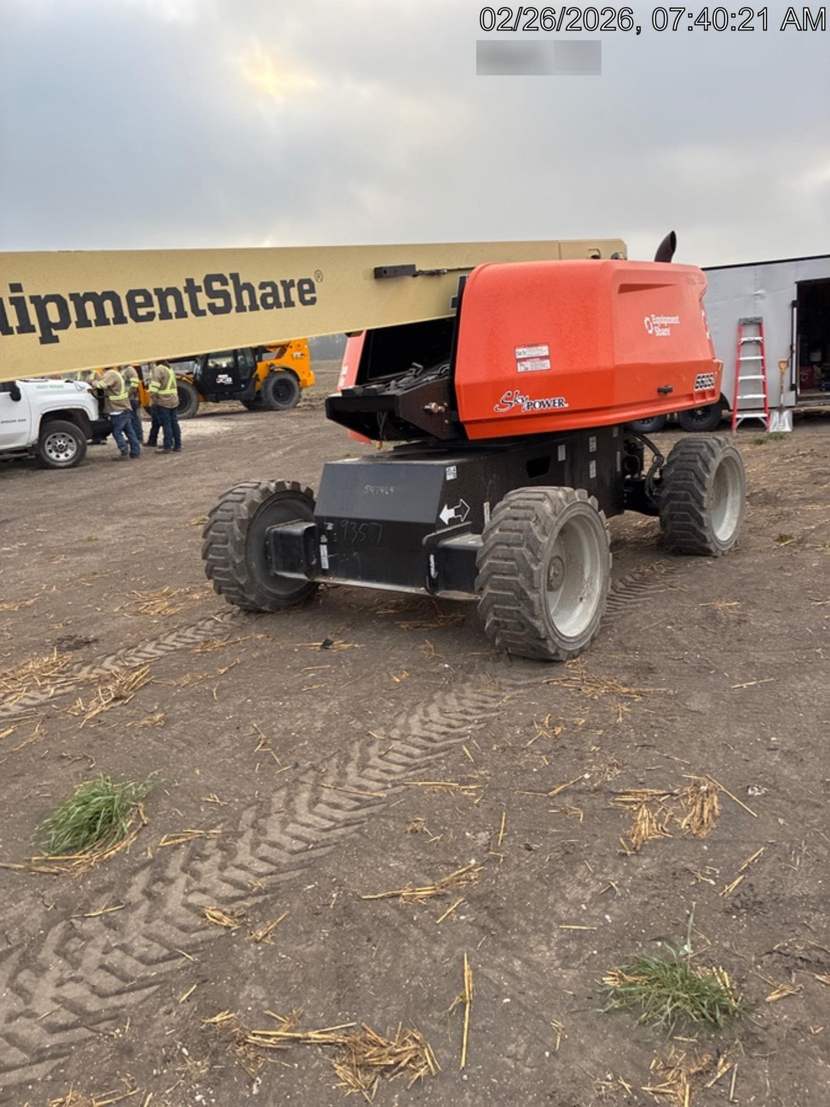 2025 JLG 660SJ