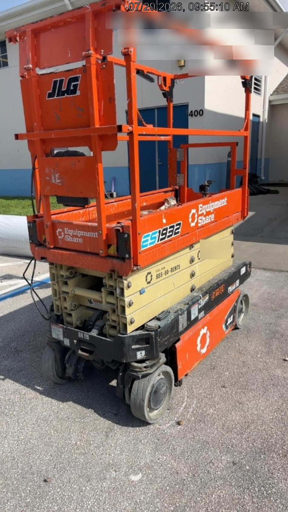 2023 JLG ES1932